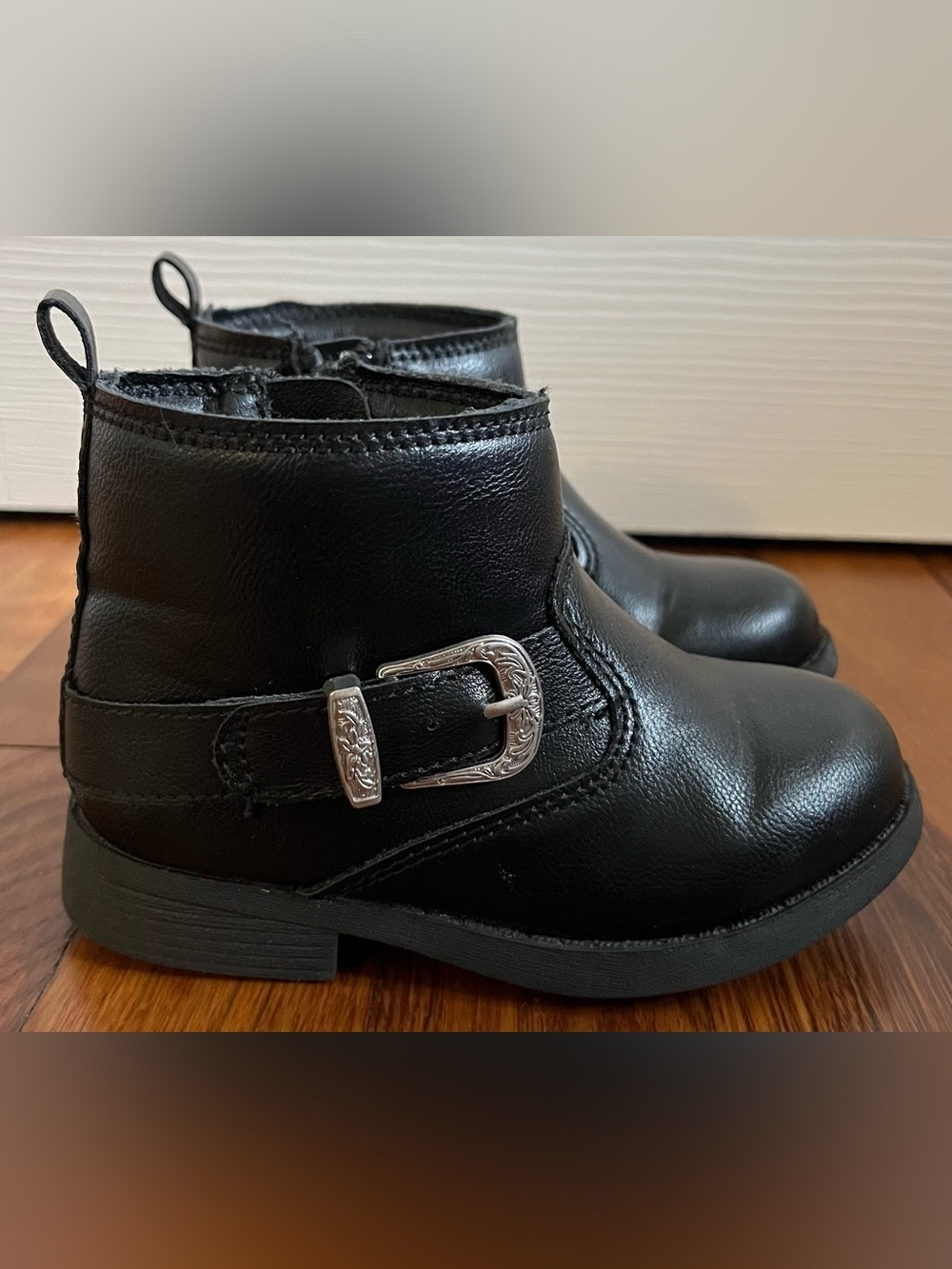 Osh Kosh Dakota Silver Buckle Western Ankle Boot Toddler Girls Size 7